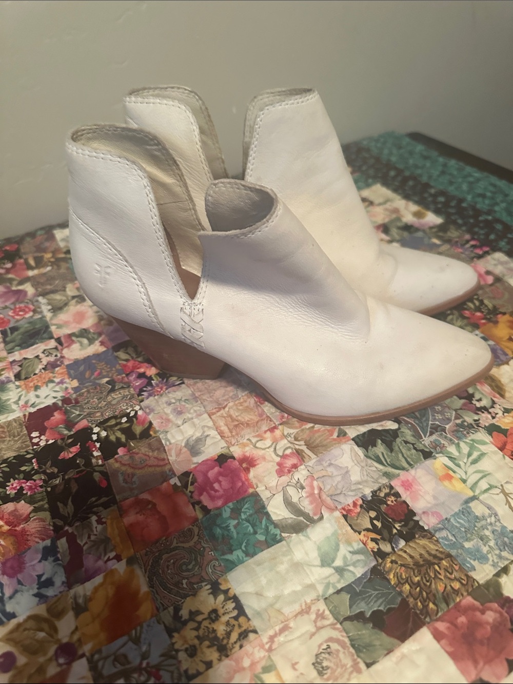 Frye Women’s White Leather Ankle Boots